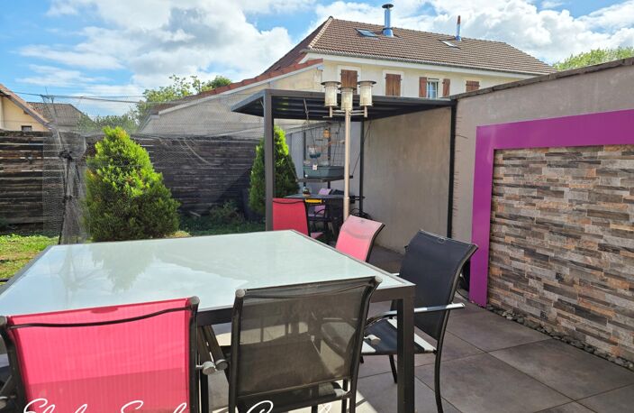 En Exclusivité, coup de coeur à Exincourt pour cette maison mitoyenne T5 d'environ 99m2 — photo 5