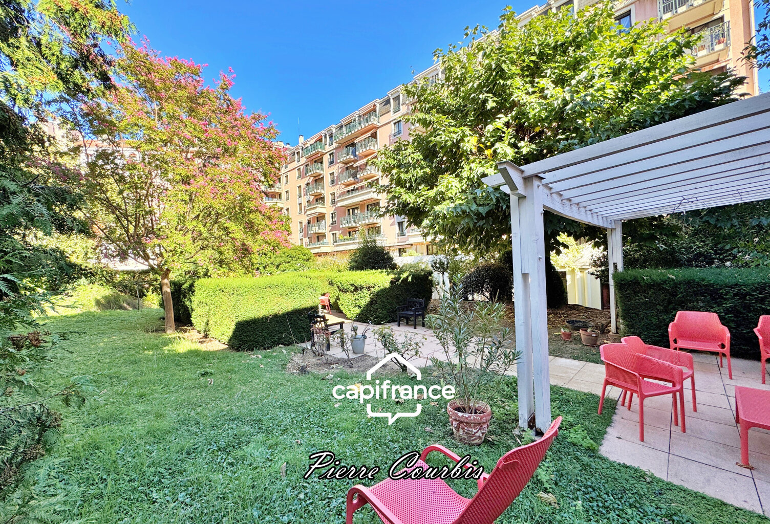 Appartement en résidence séniors à vendre 3 pièces LYON 7EME ARRONDISSEMENT (69) — photo 1