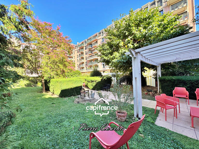 Appartement en résidence séniors à vendre 3 pièces LYON 7EME ARRONDISSEMENT (69) — photo 1