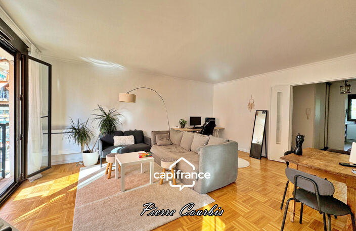 Appartement en résidence séniors à vendre 3 pièces LYON 7EME ARRONDISSEMENT (69) — photo 2