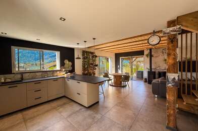 Maison 4 pièces 449000 €