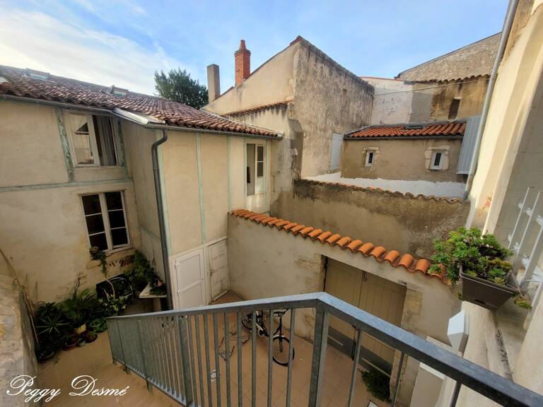 Appartement à vendre 1 pièces LA ROCHELLE (17) - Cœur Historique de La Rochelle - A 200m du Marché Central — photo 1