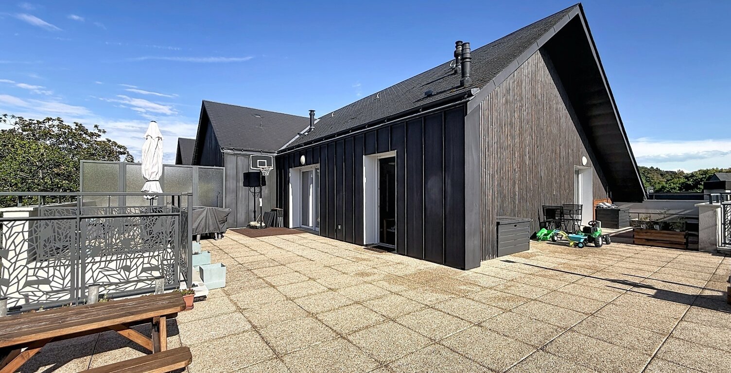 À VENDRE – T3 avec exceptionnelle terrasse de 90 m² — photo 1