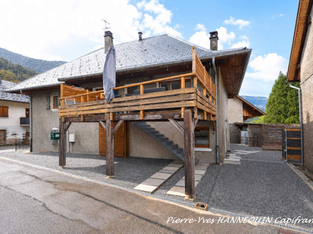GIEZ – Ensemble immobilier 195 m² – 3 logements indépendants + plateau à réhabiliter– Proche du lac d’Annecy — photo du bien