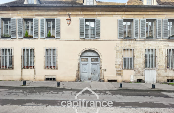 Dijon Hyper centre- rue Cazotte — photo 3
