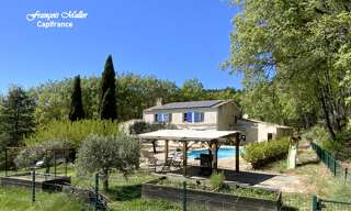 Maison 12 Pièces 325 m² à vendre à Pierrevert (04860)