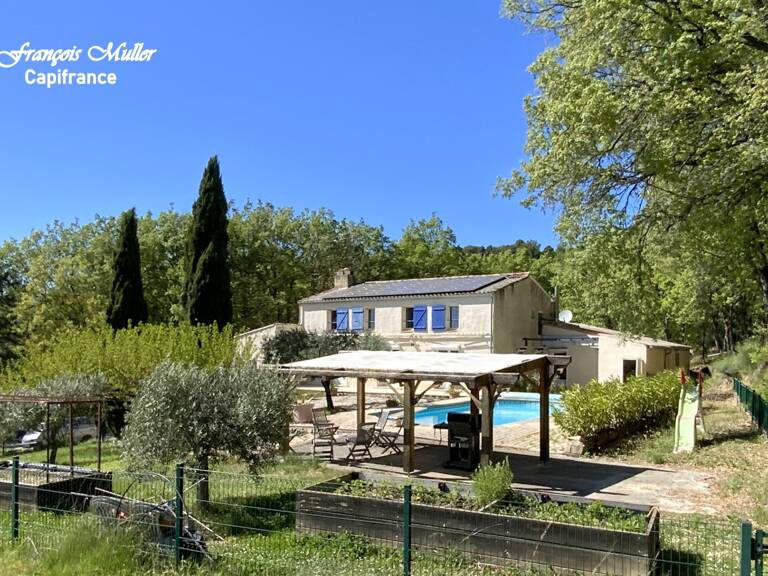 Splendide Propriété de 325 m2 à proximité de Pierrevert, 8800 m2 de terrain — photo 1