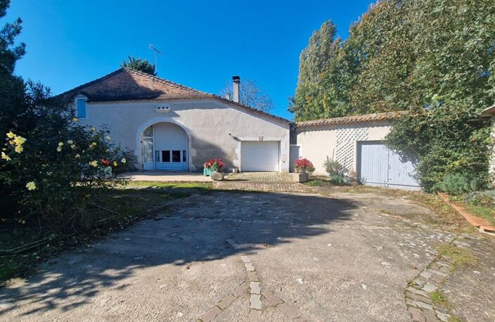 DEMEURE EN PIERRE - SECHOIR - DEPENDANCES - 4 chambres — photo 2