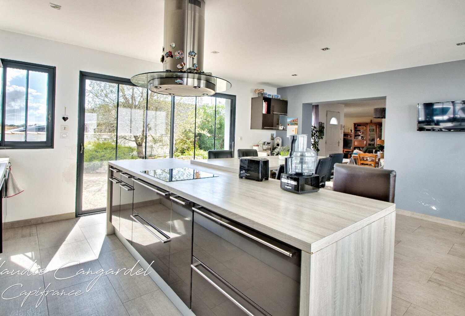Maison à vendre 5 pièces LA JARNE (17) — photo 1