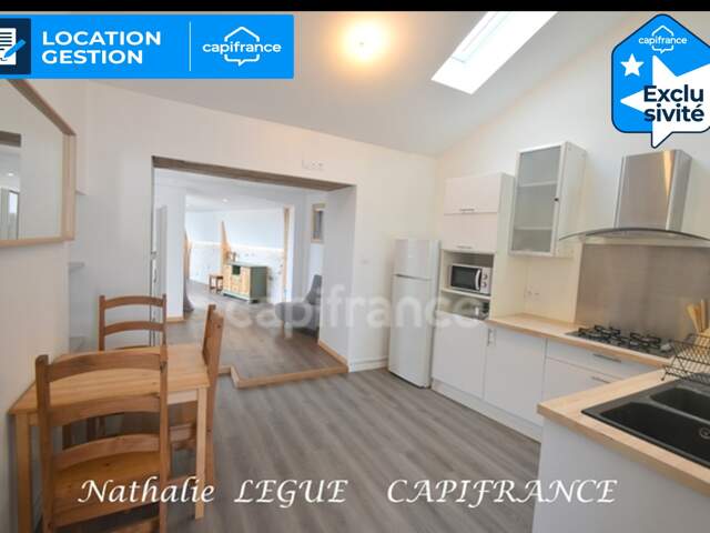 85 BOUIN VENDEE entre CHALLANS, NOIRMOUTIER et PORNIC Maison 58 m²  meublée à louer de suite 3 pièces ,1 chambre, terrasse en bois — photo du bien