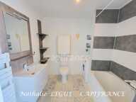 85 BOUIN VENDEE entre CHALLANS, NOIRMOUTIER et PORNIC Maison 58 m²  meublée à louer de suite 3 pièces ,1 chambre, terrasse en bois — photo 2