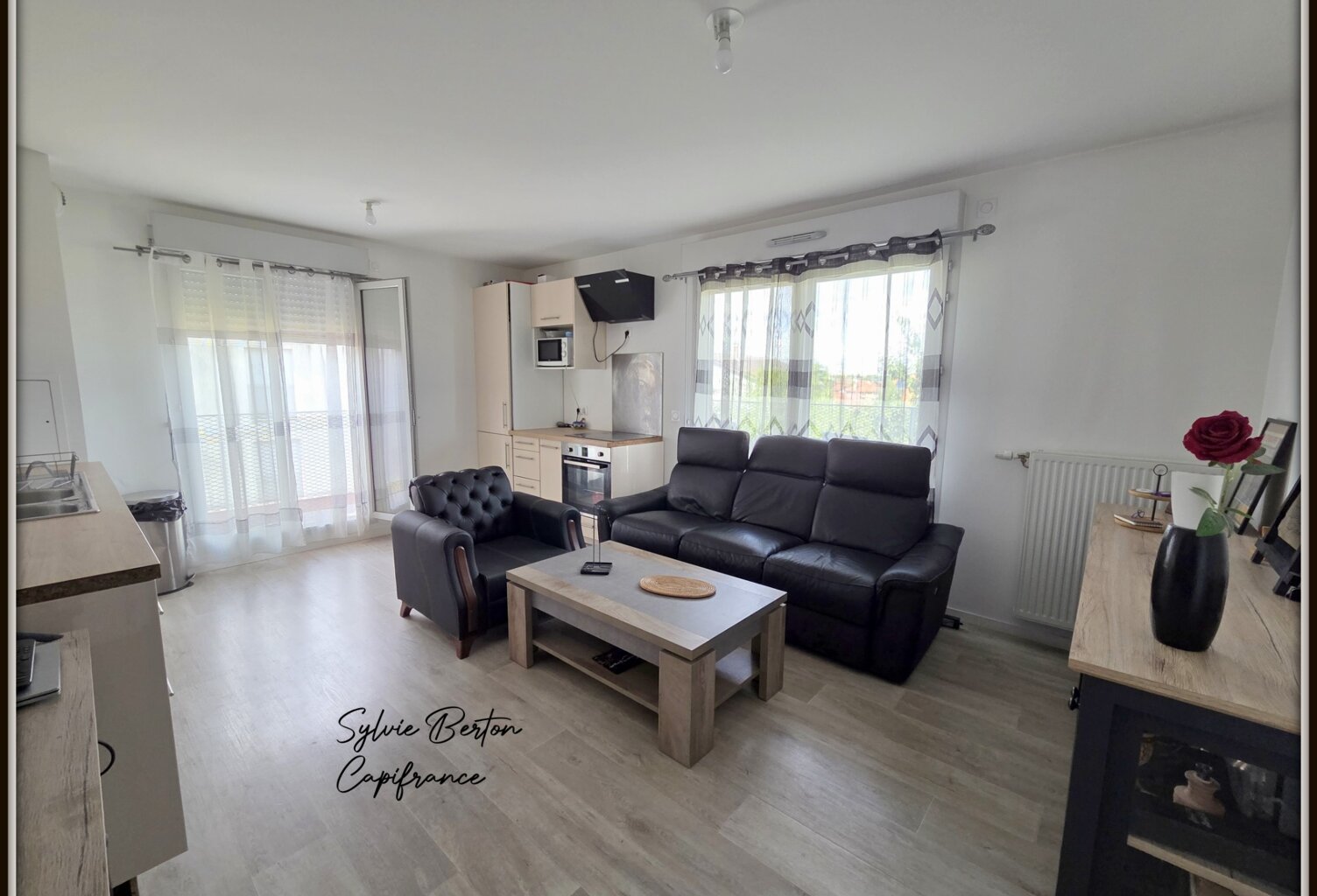 Sevran Appartement 2 pièces - 50 m2 - Balcon - Place de parking en sous-sol — photo 1