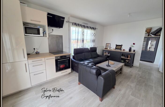 Sevran Appartement 2 pièces - 50 m2 - Balcon - Place de parking en sous-sol — photo 2