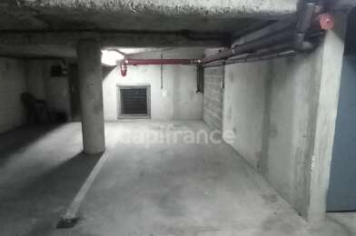 Garage  21000 €