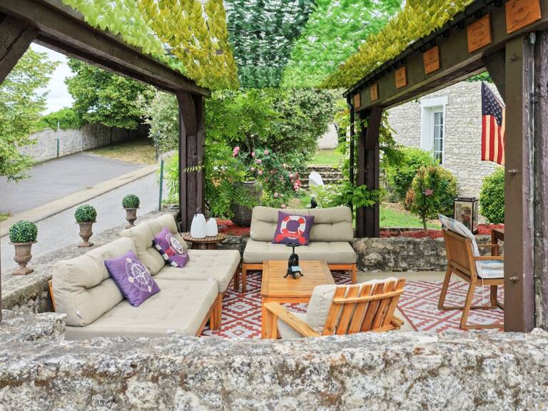 Maison coup de cœur à vendre 8 pièces  THIVERVAL GRIGNON (78) — photo 1