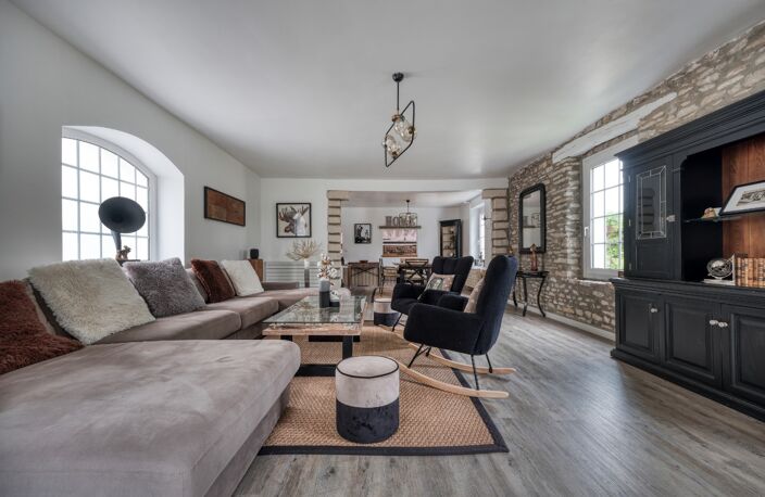 Maison coup de cœur à vendre 8 pièces  THIVERVAL GRIGNON (78) — photo 3