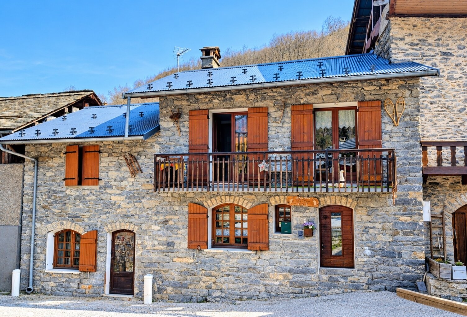 Maison à vendre 8 pièces SAINT MARTIN DE BELLEVILLE (73) LES MENUIRES VAL THORENS — photo 1