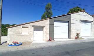 Local industriel 2 Pièces 162 m² à vendre à Saintes (17100)