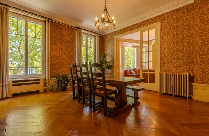 ***VISITE VIRTUELLE DISPONIBLE SUR DEMANDE...LYON 6e…BOULEVARD DES BELGES…APPARTEMENT BOURGEOIS 193 M² À RÉINVENTER…BALCON…ASCENSEUR*** — photo 2