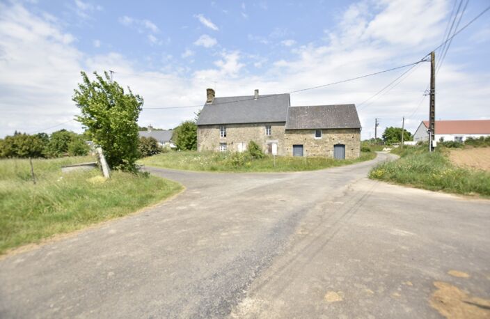 Maison en pierre à rénover – Fort potentiel d’environ 200 m² – Saint-Brice-de-Landelles 50 Normandie — photo 2