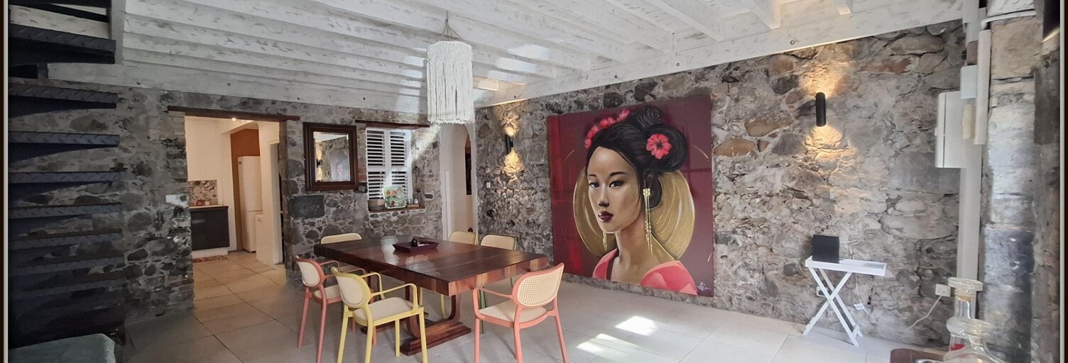 Maison 6 Pièces 145 m² à louer à Saint-Pierre (97250)