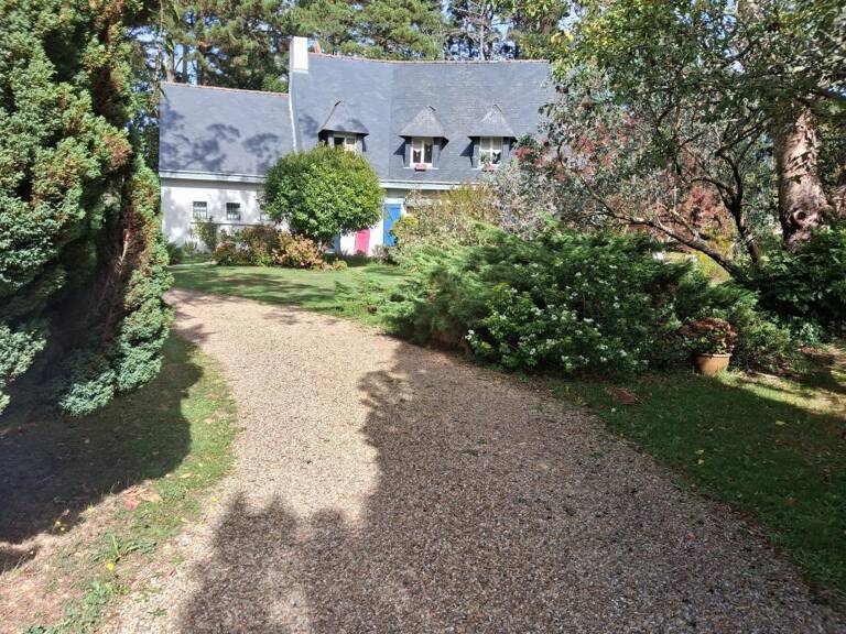 Maison 6 pièces – 184 m² sur parc de 4 225 m² — photo 1