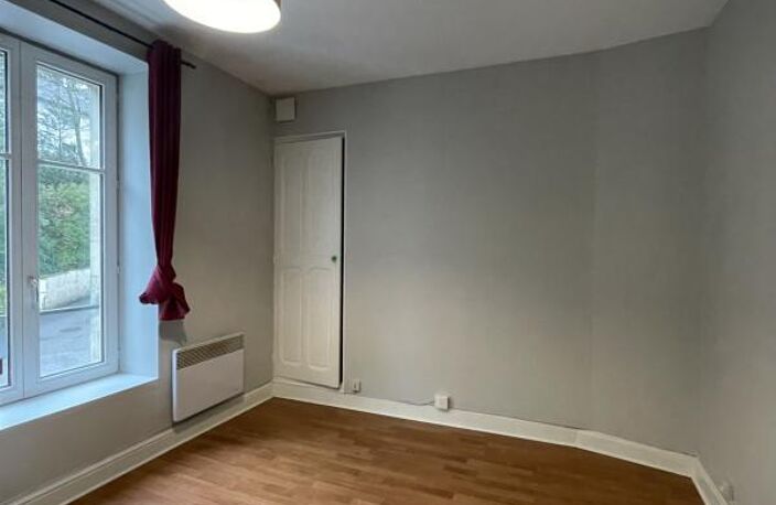 A louer - F1bis 25m2 - rue de la Foucotte NANCY — photo 3