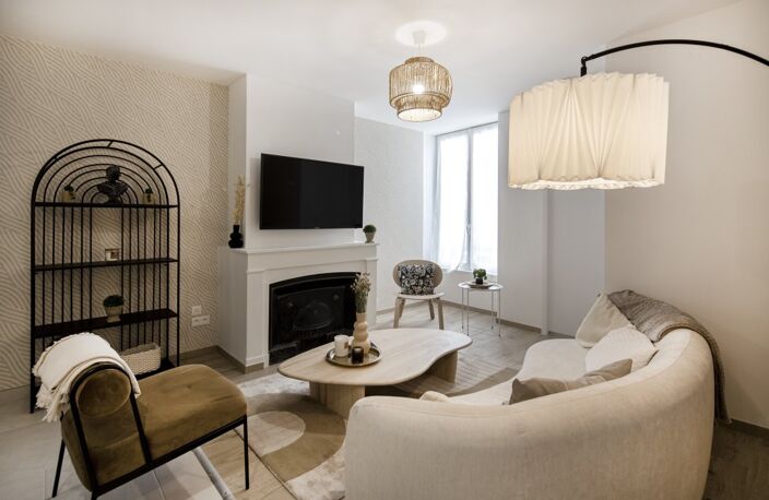 COLOCATION / PLACE CARNOT - RUE DUHAMEL 69002 LYON — photo 2