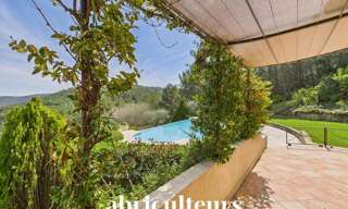 Maison 9 Pièces 296 m² à vendre à Rognes (13840)