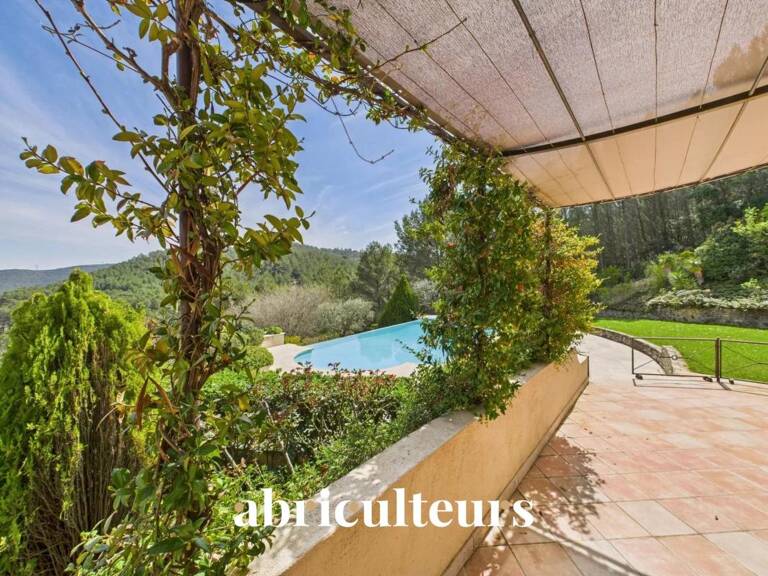Splendide villa de 296 m² avec piscine, sauna, spa, terrain de 1,2 ha et vue exceptionnelle à Rognes (13840) — photo 1