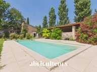 PNR des Alpilles —  Mas provençal de 310 m² avec piscine et parc arboré de 7 880 m² — photo 3