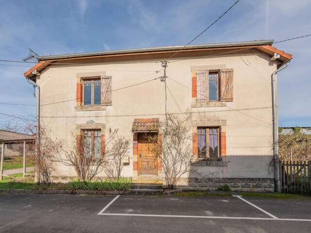 Maison - 143 m² - Briquenay (08) — photo du bien