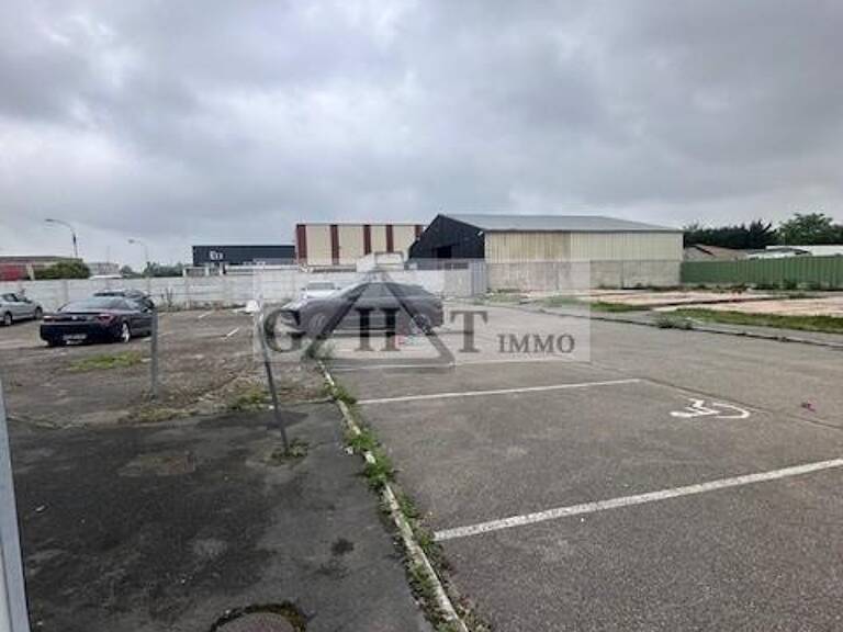1 800 m² de terrain constructible à vendre – Opportunité rare à saisir — photo 1