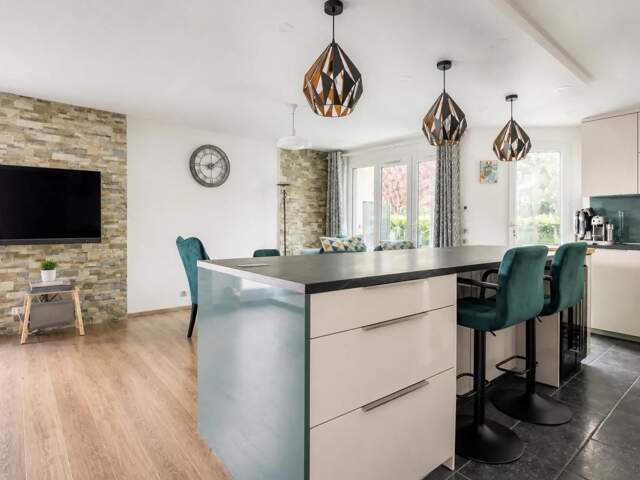 Appartement de 4 pièces de 92 m² au Bourget — photo du bien