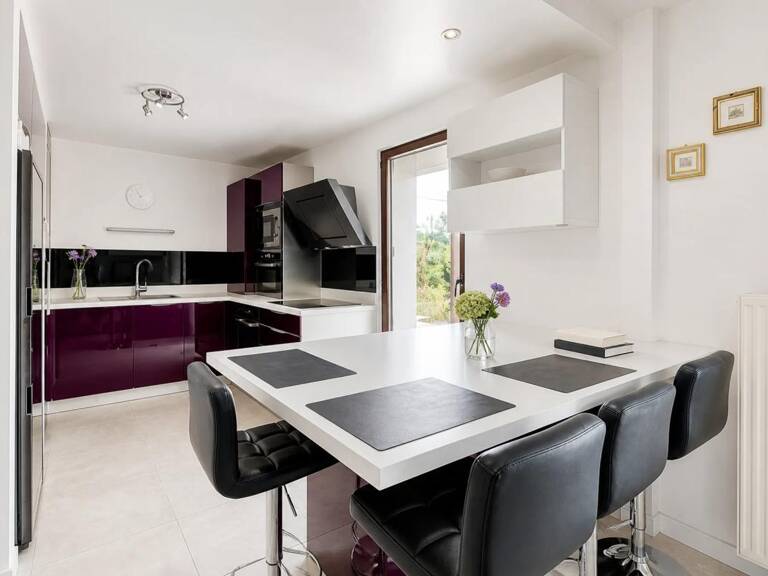 Maison de 4 pièces de 85 m² à Vaulx-en-Velin — photo 1