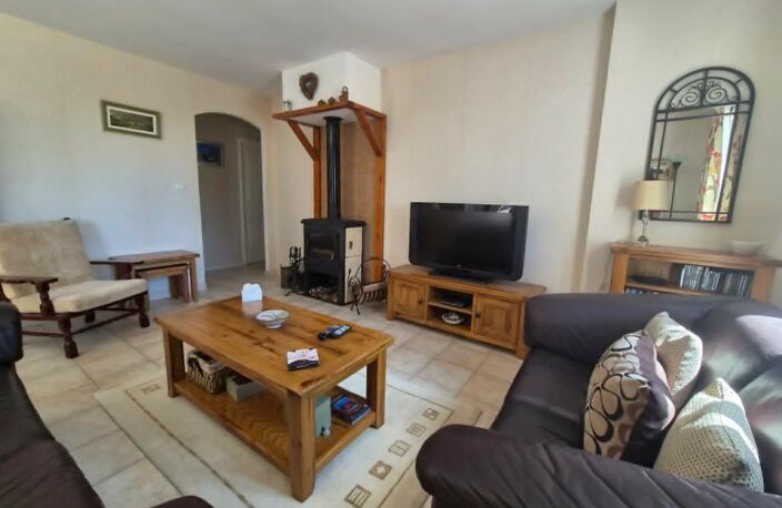 Maison de 4 pièces de 100 m² à Cuxac-Cabardès — photo 2