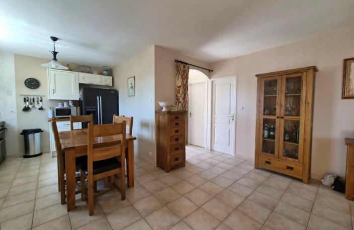 Maison de 4 pièces de 100 m² à Cuxac-Cabardès — photo 3