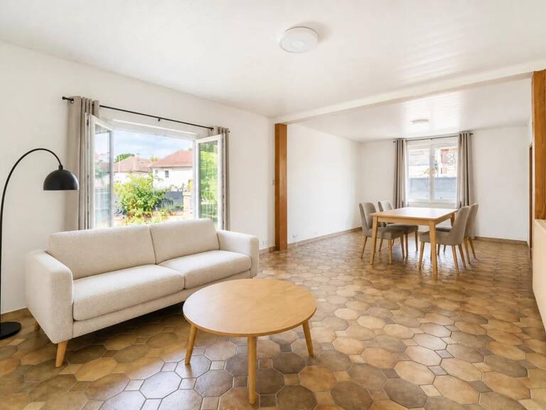 Maison de 5 pièces de 118 m² à Petit-Couronne — photo 1