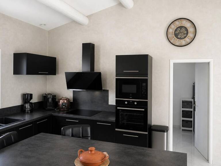 Maison de 1 pièce de 190 m² à Saint-Nazaire — photo 1