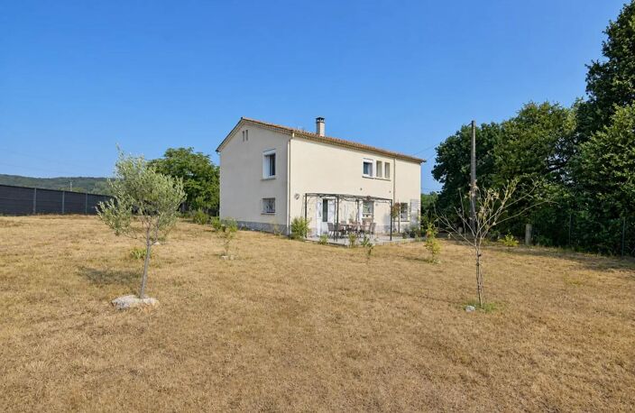 Maison de 8 pièces de 160 m² à Salindres — photo 3