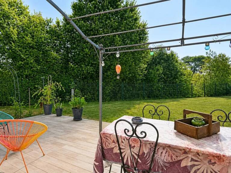 Maison de 8 pièces de 160 m² à Salindres — photo 1