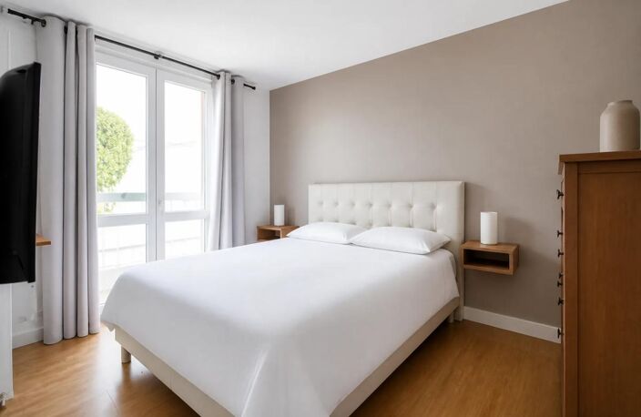 Appartement de trois pièces ! Copropriété familiale avec ravalem — photo 3