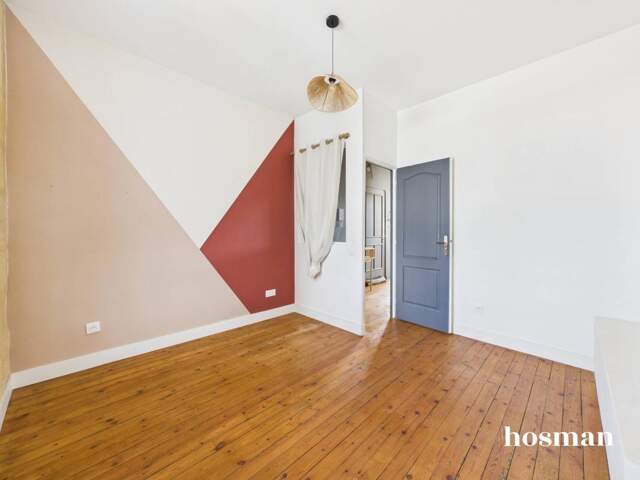 Superbe appartement 3 pièces de 75 m² - Rénové avec charme - Rue de Leybardie, Bordeaux — photo du bien