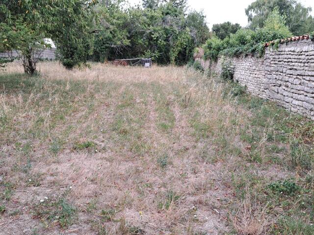 Terrain proposé à Vérines