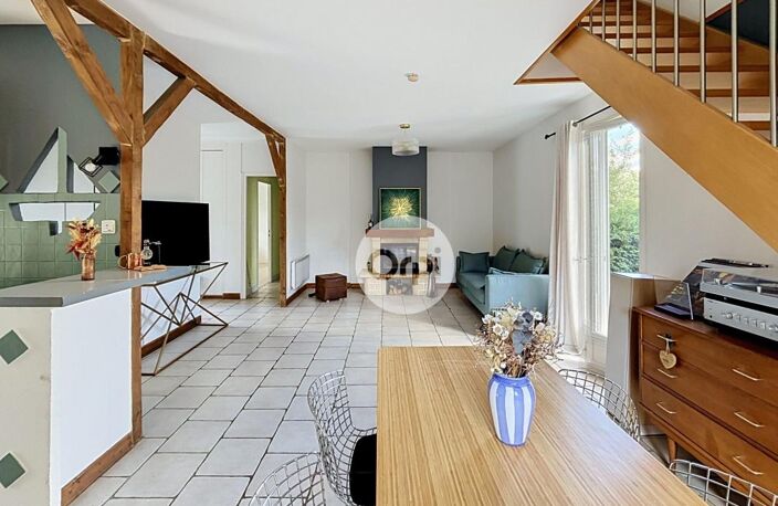 Maison Mornant 4 chambres, bureau, jardin et piscine — photo 4