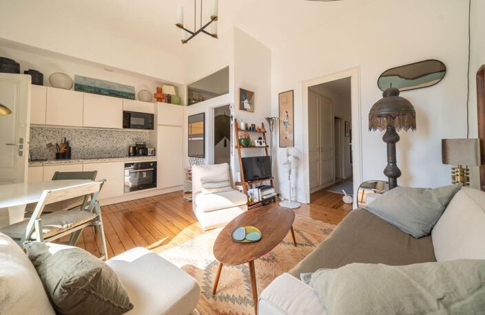 Appartement T2 - Bel immeuble en pierre — photo 2