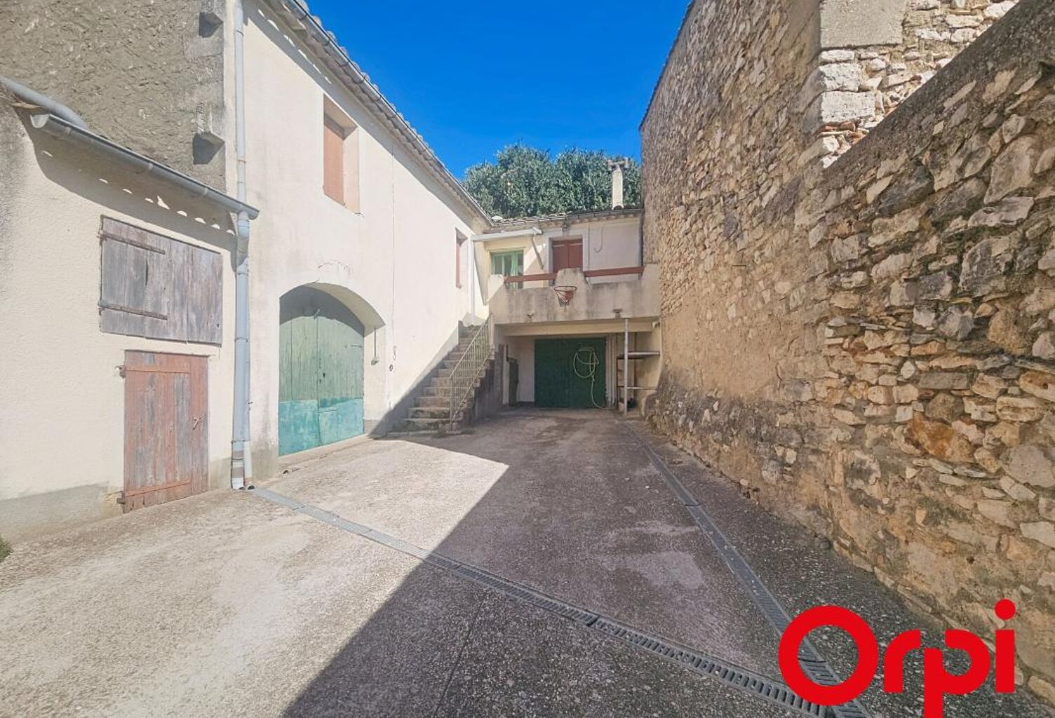 Aspères maison de village 101m² — photo 1