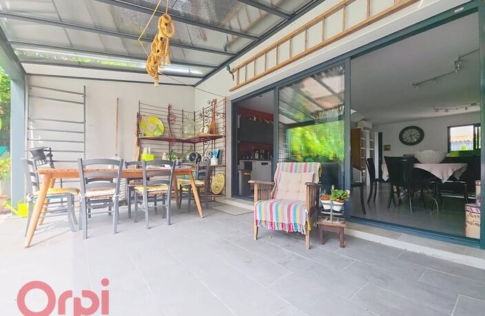 Lunel-Viel – Villa contemporaine T5 avec piscine chauffée, au calme et proche du centre — photo 2