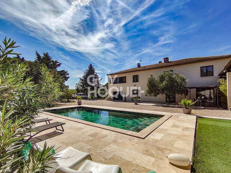 Carpentras - Maison R+1 - 279 m² (dont véranda 48 m²) - 5 chambres, 2 garages, Piscine et Forage — photo 1