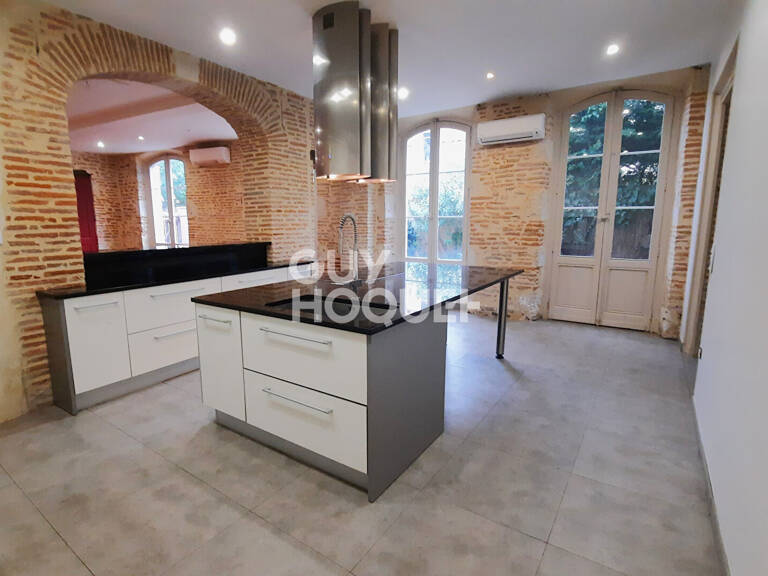 Appartement de caractère en centre-ville, avec terrasse — photo 1